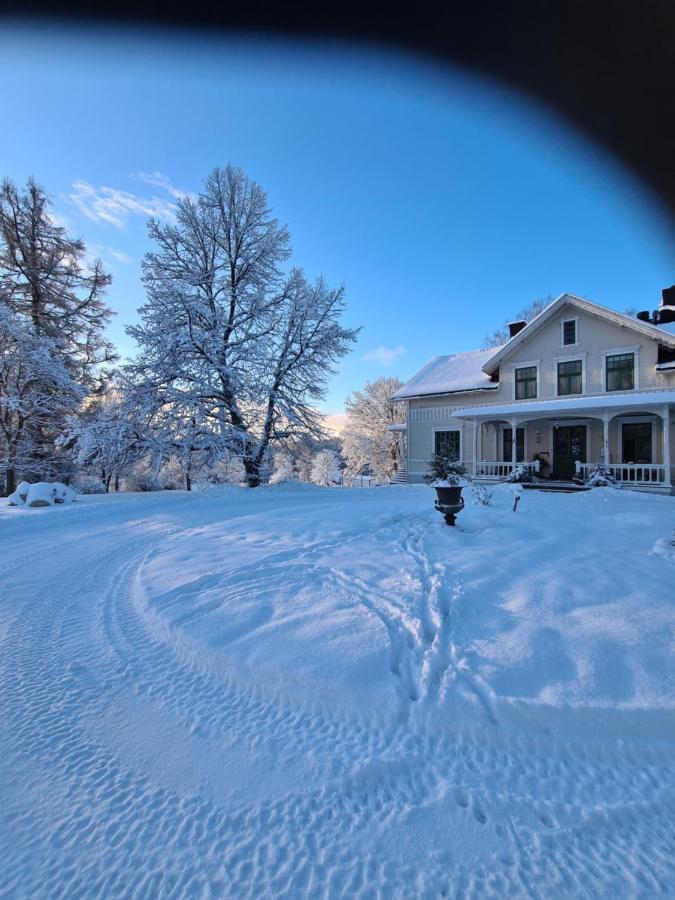 Skogsbrynet B&B, Bredsjoe Nya Herrgard Hällefors Exterior photo